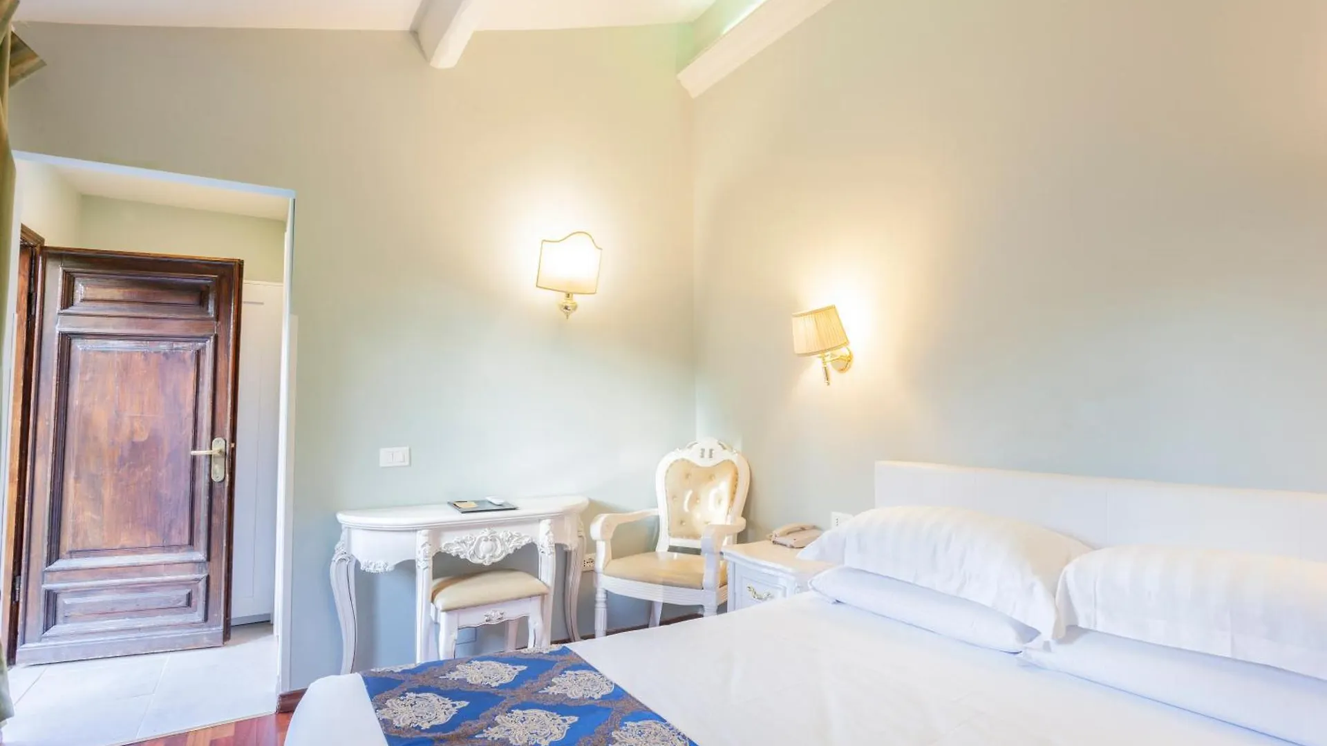 Villa Royal Флоренция 4*,  Италия