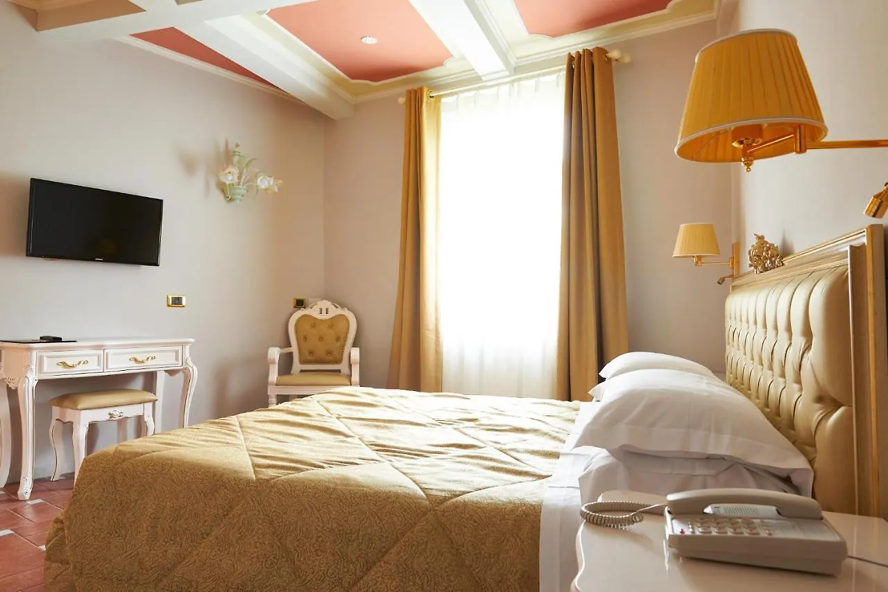 Villa Royal Florence Hotel